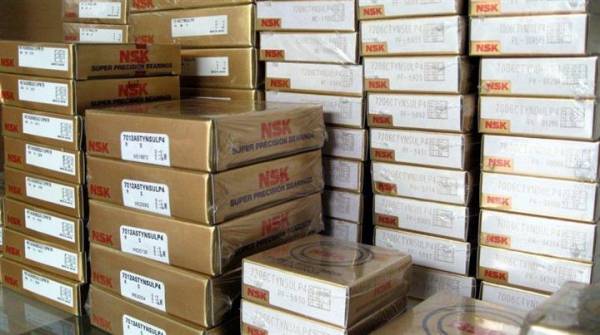 NSK EW305 帶座外球面球軸承